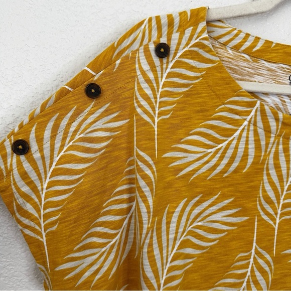 Croft & Barrow Yellow Tropical Leaf Crewneck Top, Size XL - Picture 5 of 11